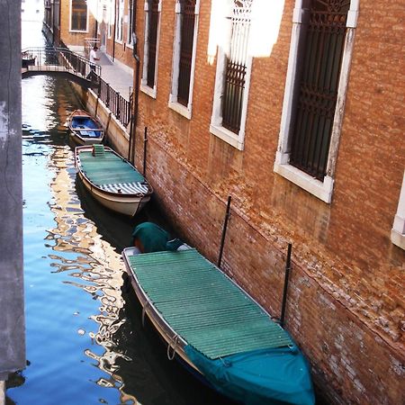 Love Island Venecia Exterior foto